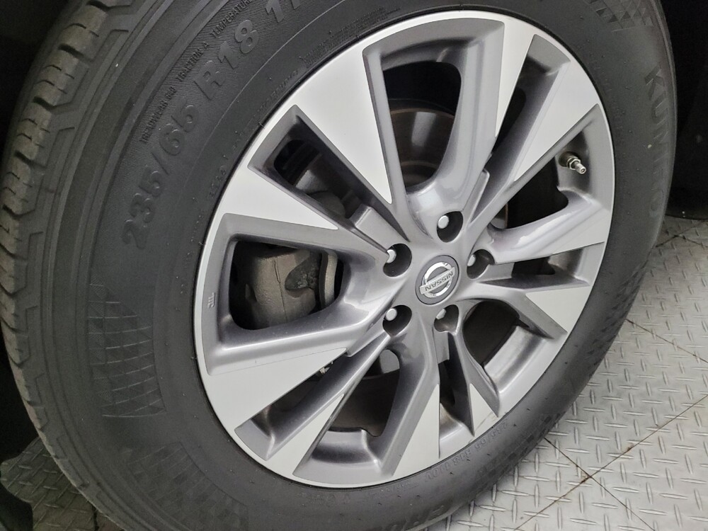 2017 Nissan Murano in Phoenix, AZ 85015 - 18075452 31