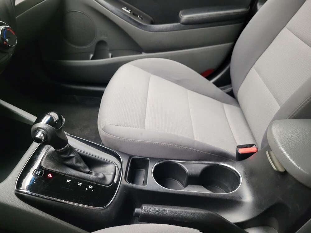 2018 Kia Forte in Lombard, IL 60148 - 18075455 26