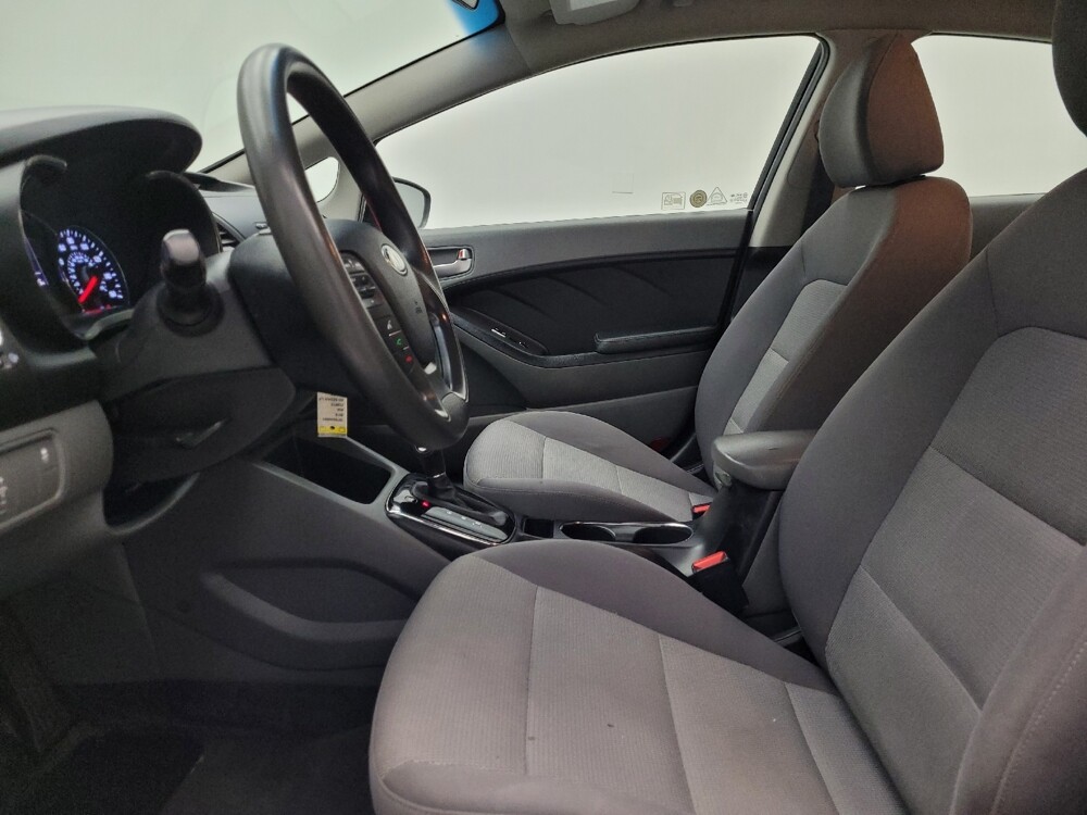 2018 Kia Forte in Lombard, IL 60148 - 18075455 17