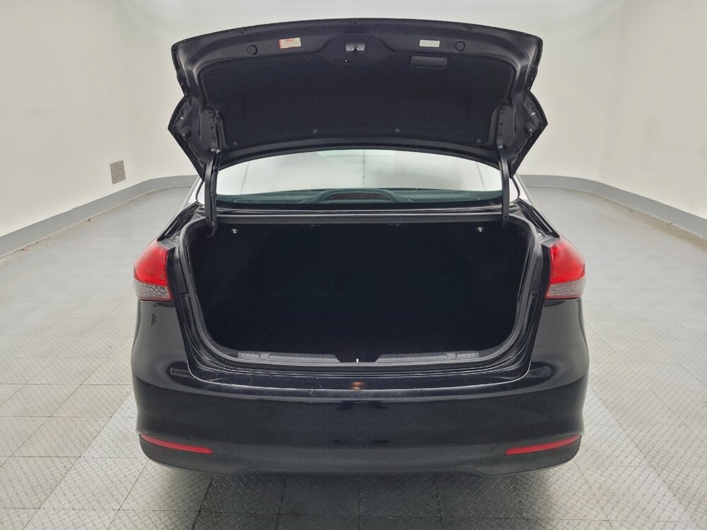 2018 Kia Forte in Lombard, IL 60148 - 18075455 29