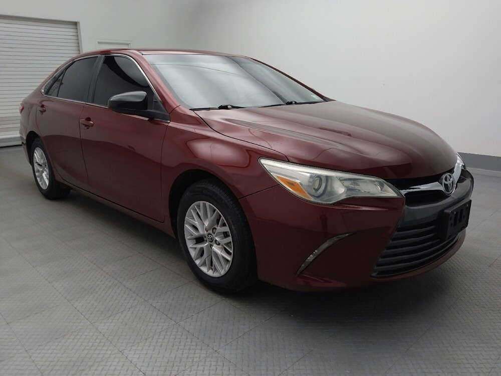 2016 Toyota Camry in Springfield, MO 65807 - 18075492 13