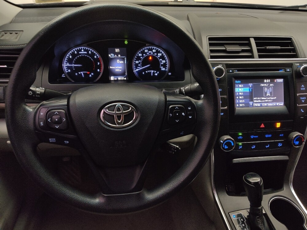 2016 Toyota Camry in Springfield, MO 65807 - 18075492 22
