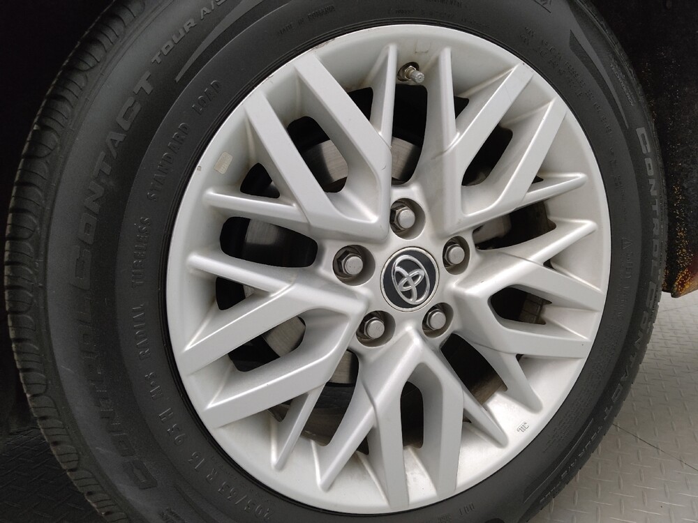 2016 Toyota Camry in Springfield, MO 65807 - 18075492 31