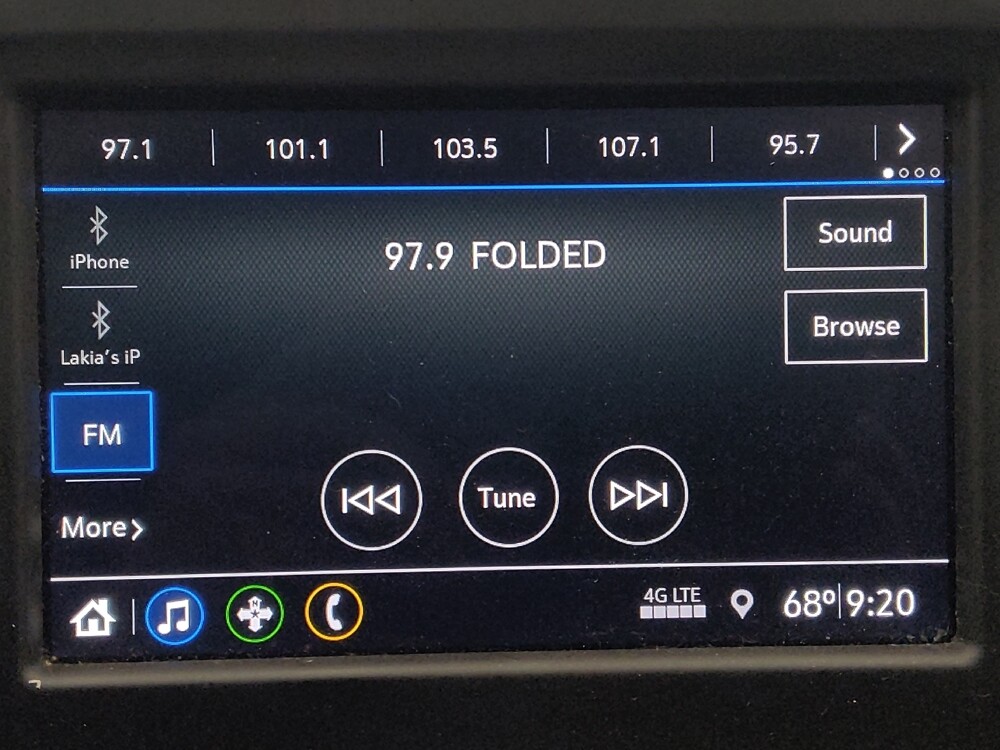 2019 Chevrolet Equinox in Houston, TX 77060 - 18075500 25