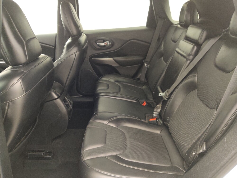 2019 Jeep Cherokee in Houston, TX 77034 - 18075518 18