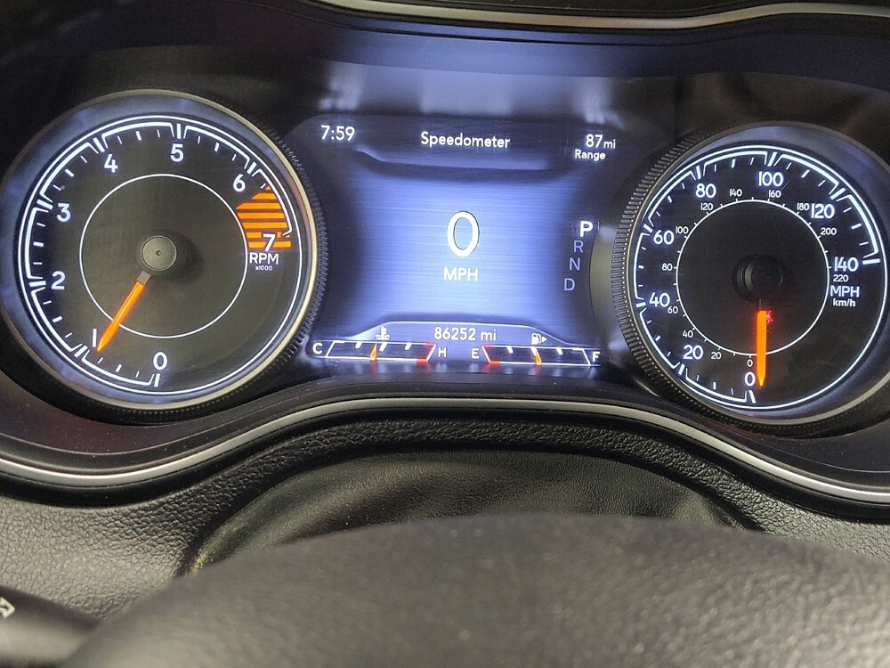 2019 Jeep Cherokee in Houston, TX 77034 - 18075518 23