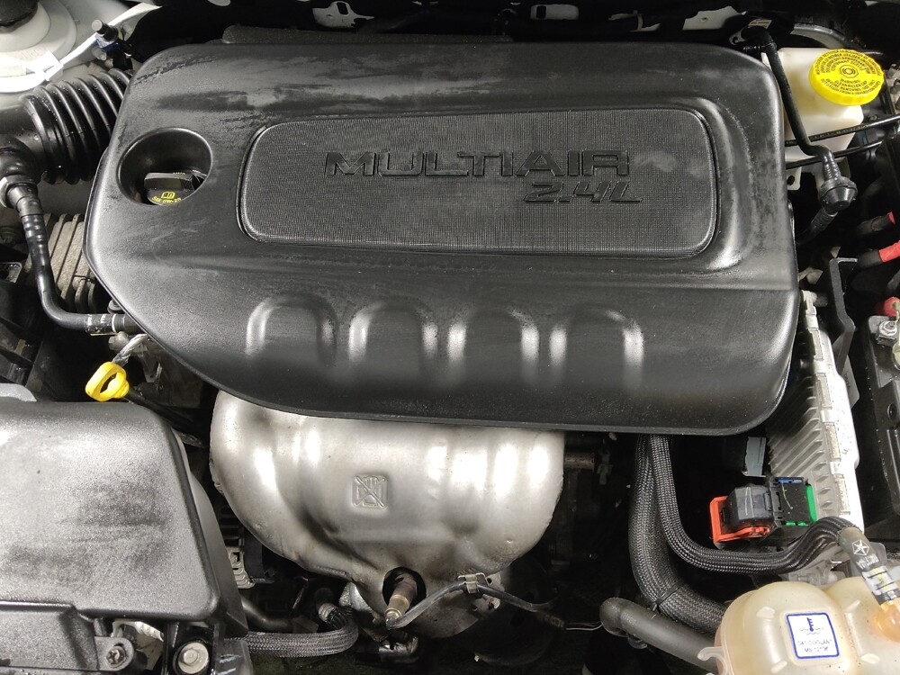 2019 Jeep Cherokee in Houston, TX 77034 - 18075518 30