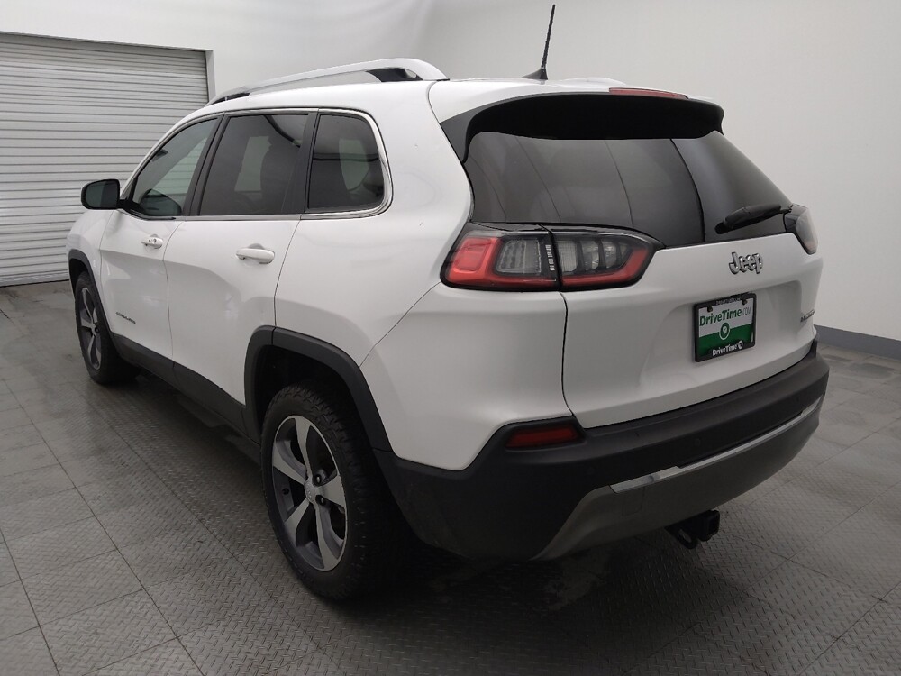 2019 Jeep Cherokee in Houston, TX 77034 - 18075518 5