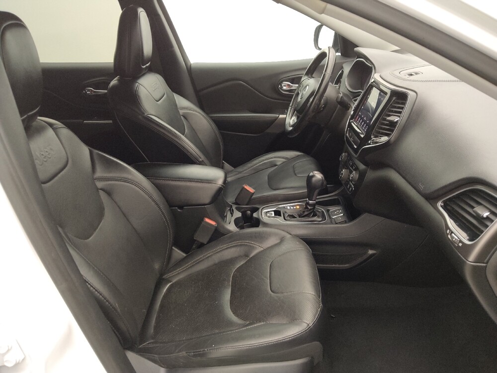 2019 Jeep Cherokee in Houston, TX 77034 - 18075518 21