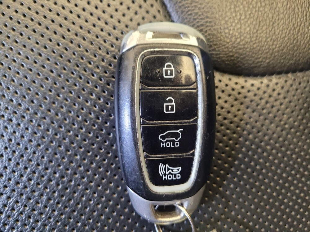 2020 Hyundai Santa Fe in Maple Heights, OH 44137 - 18075522 32