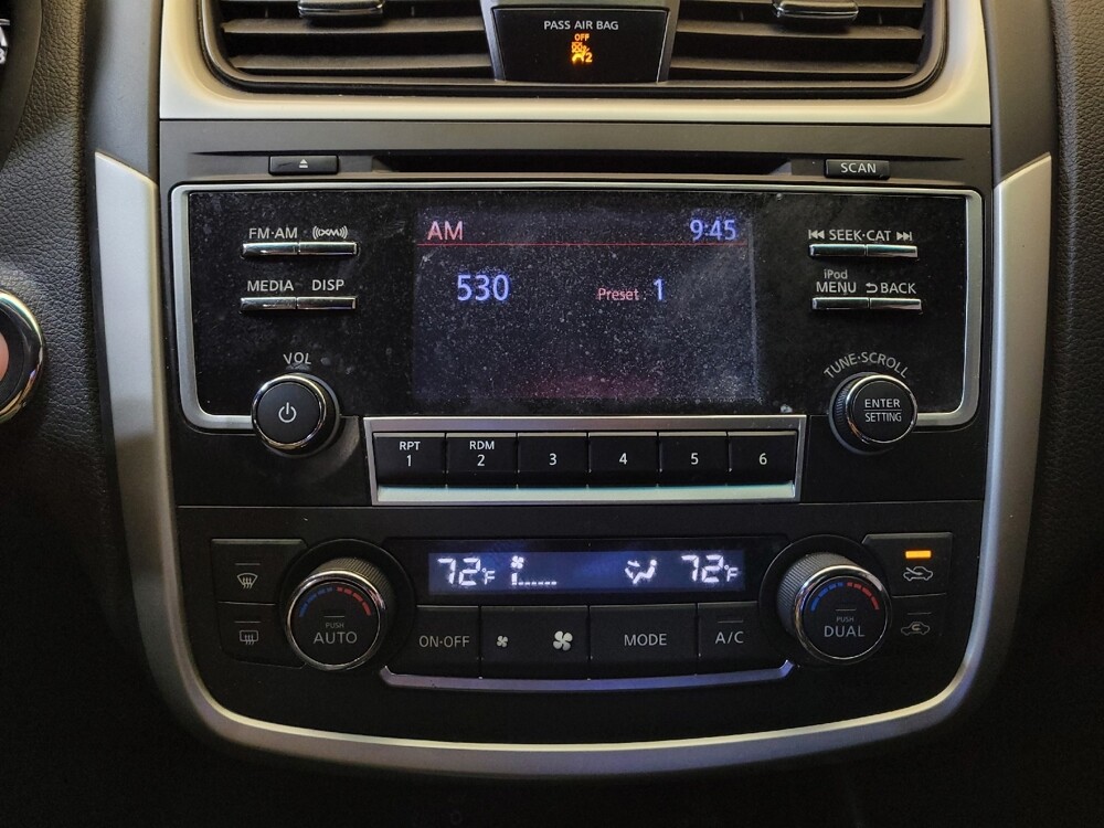 2017 Nissan Altima in Miamisburg, OH 45342 - 18075526 25