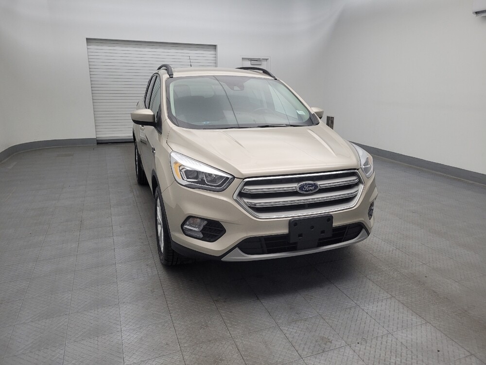2018 Ford Escape in Miamisburg, OH 45342 - 18075528 14