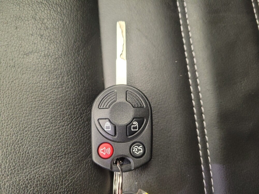 2018 Ford Escape in Miamisburg, OH 45342 - 18075528 32