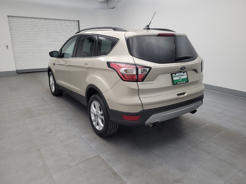 2018 Ford Escape in Miamisburg, OH 45342 - 18075528 5