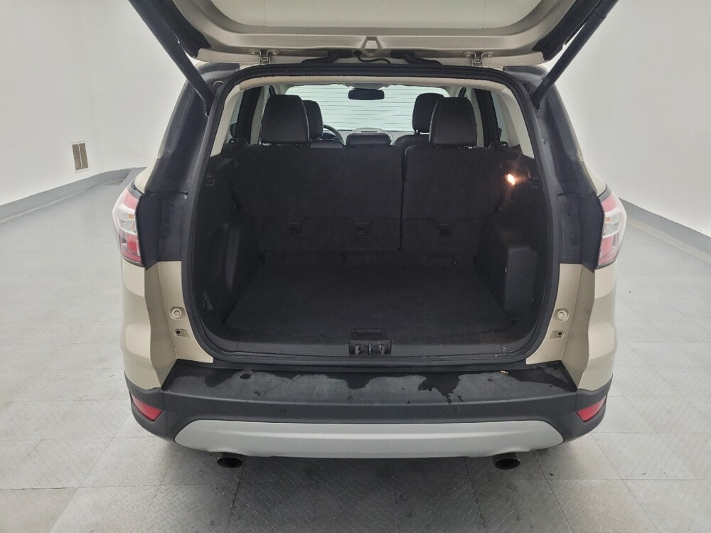 2018 Ford Escape in Miamisburg, OH 45342 - 18075528 29