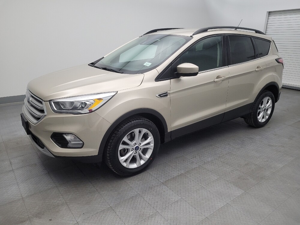 2018 Ford Escape in Miamisburg, OH 45342 - 18075528 2