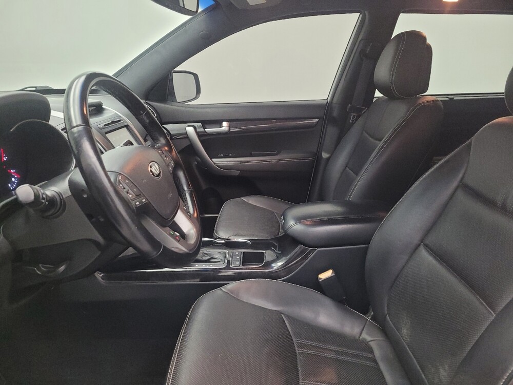 2014 Kia Sorento in Maple Heights, OH 44137 - 18075529 17