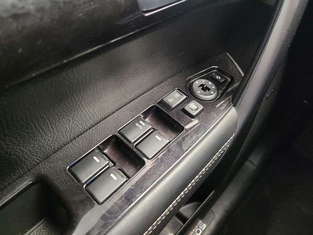 2014 Kia Sorento in Maple Heights, OH 44137 - 18075529 27