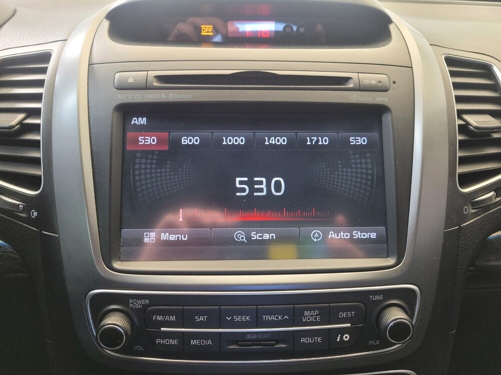 2014 Kia Sorento in Maple Heights, OH 44137 - 18075529 25