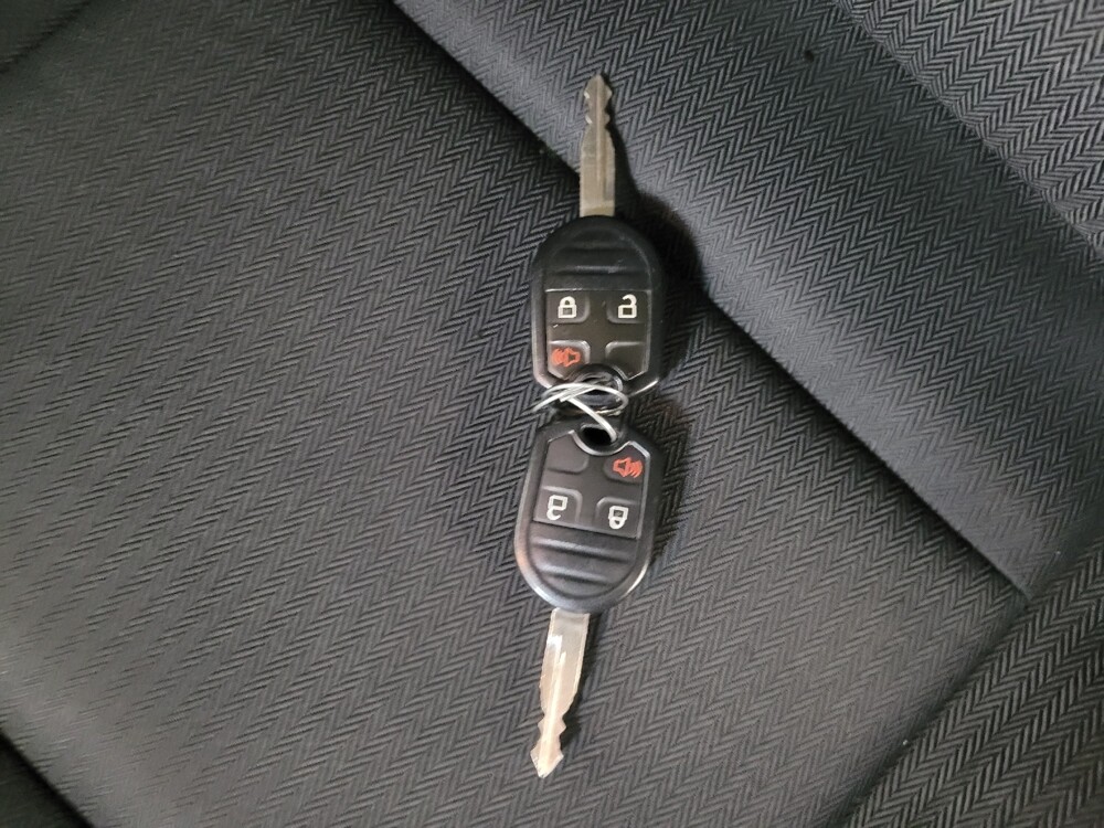 2019 Ford Flex in Pittsburgh, PA 15236 - 18075539 32