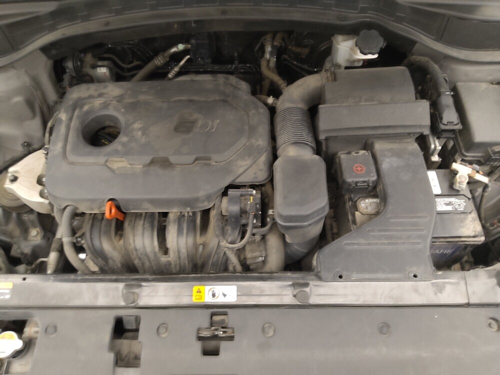 2017 Hyundai Santa Fe in St. Louis, MO 63136 - 18075556 30