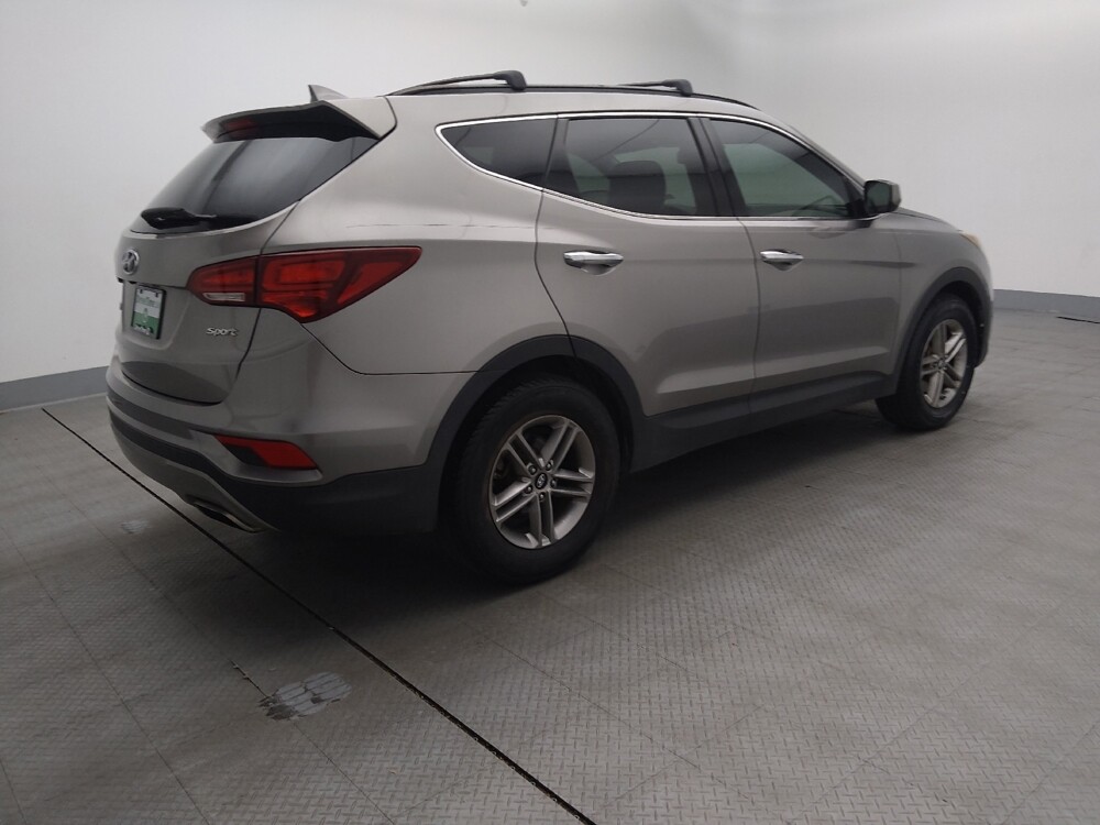 2017 Hyundai Santa Fe in St. Louis, MO 63136 - 18075556 10