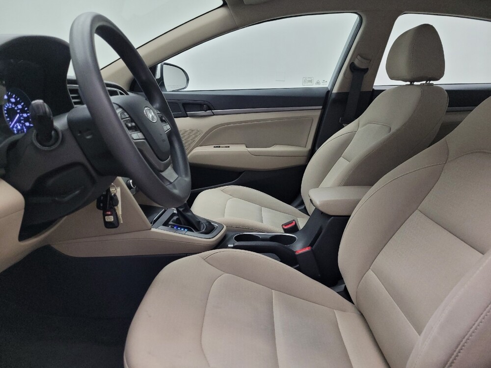 2017 Hyundai Elantra in Lombard, IL 60148 - 18075573 17