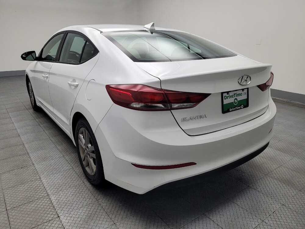 2017 Hyundai Elantra in Lombard, IL 60148 - 18075573 5