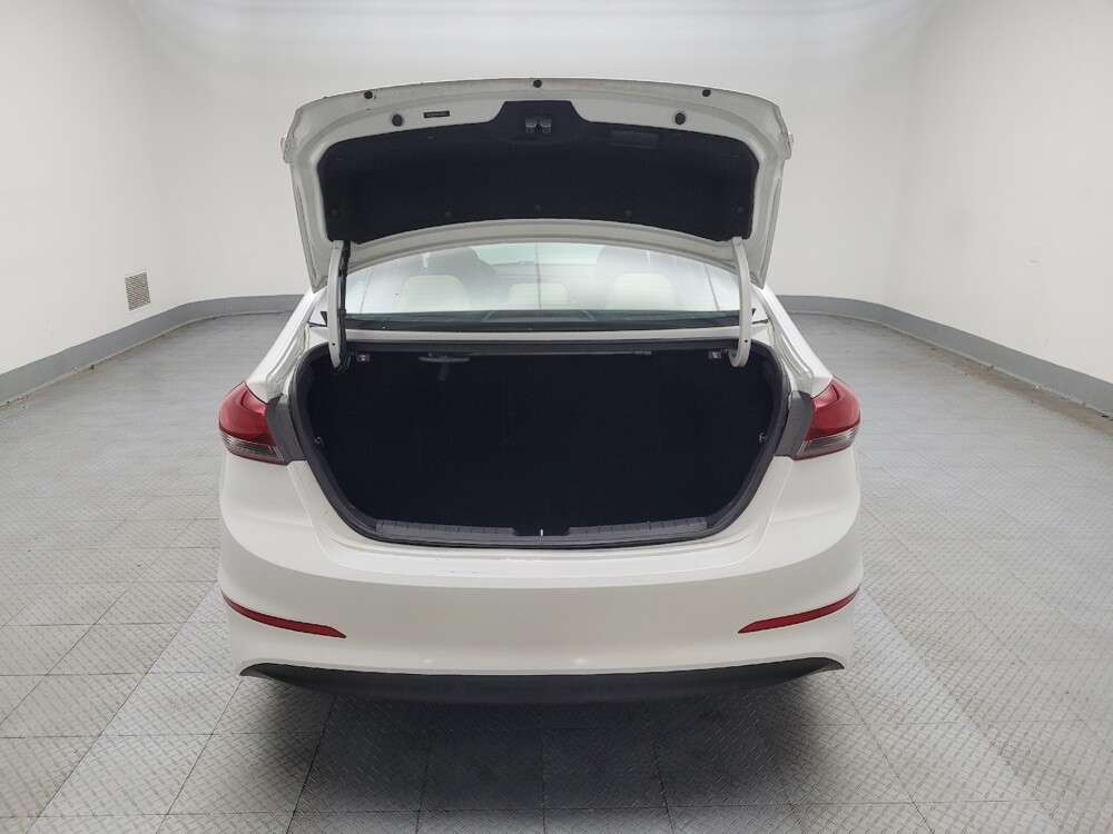 2017 Hyundai Elantra in Lombard, IL 60148 - 18075573 29