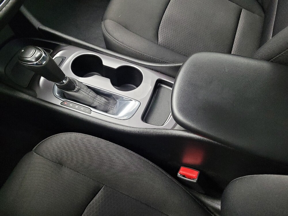 2018 Chevrolet Malibu in Antioch, TN 37013 - 18075589 26