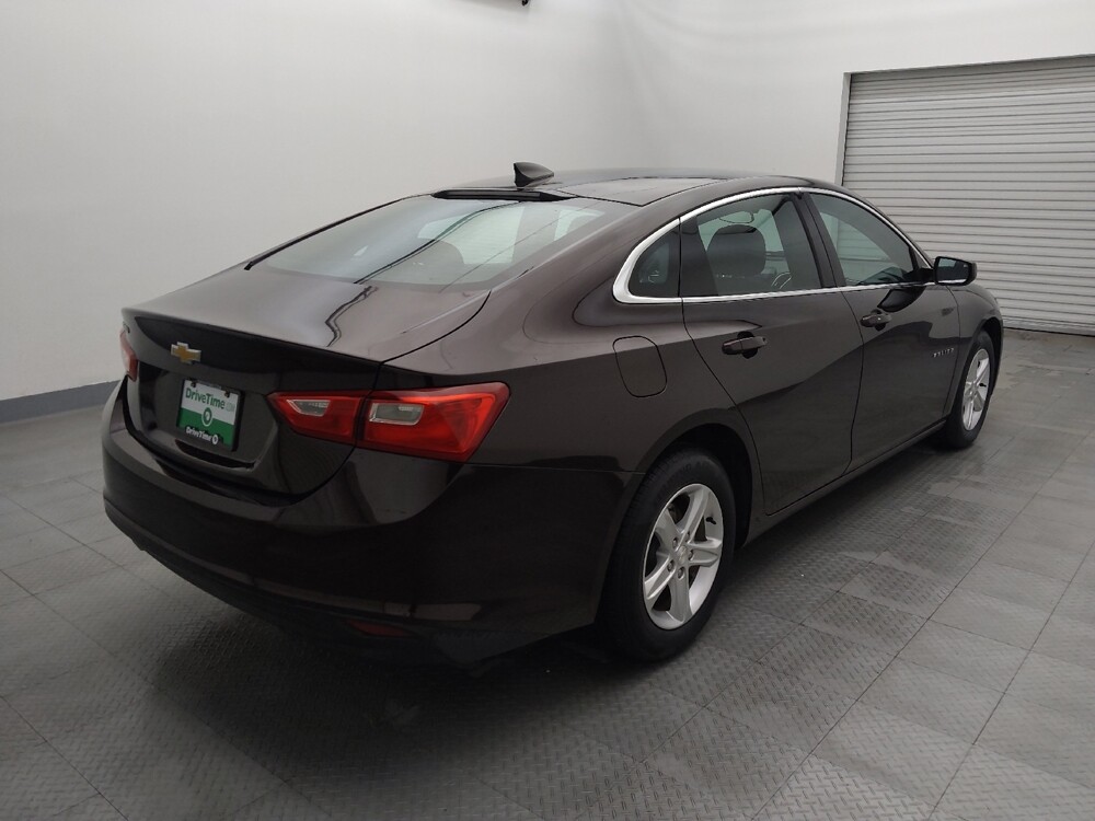 2020 Chevrolet Malibu in Houston, TX 77060 - 18075612 9