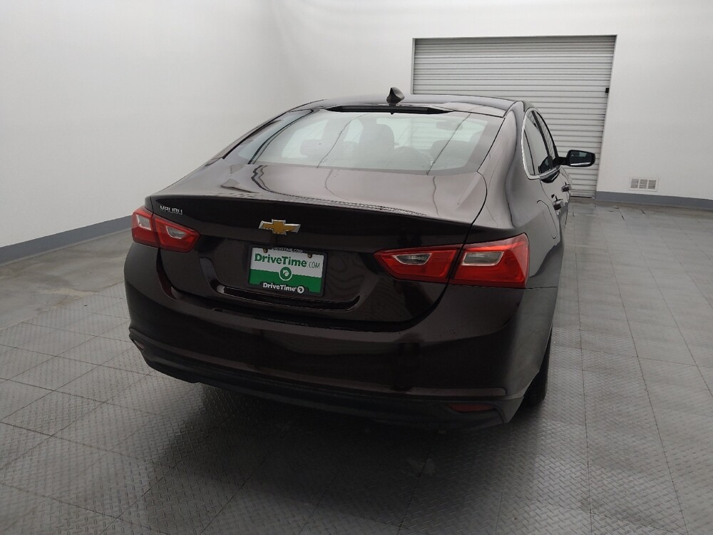 2020 Chevrolet Malibu in Houston, TX 77060 - 18075612 7