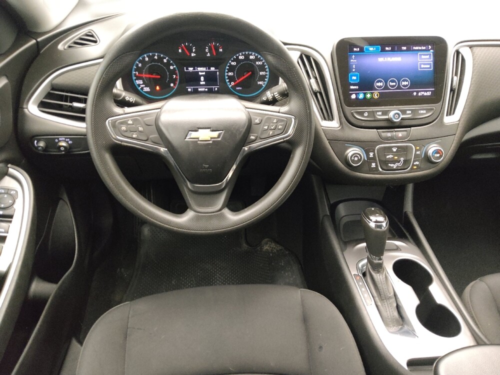 2020 Chevrolet Malibu in Houston, TX 77060 - 18075612 22