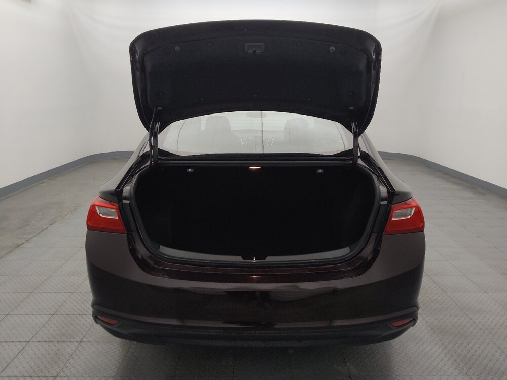 2020 Chevrolet Malibu in Houston, TX 77060 - 18075612 29