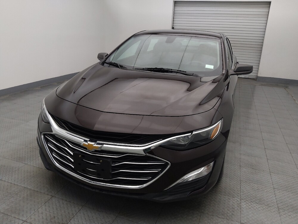 2020 Chevrolet Malibu in Houston, TX 77060 - 18075612 15