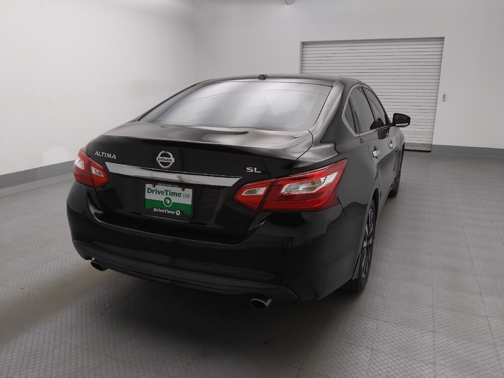 2017 Nissan Altima in Colorado Springs, CO 80909 - 18075634 7
