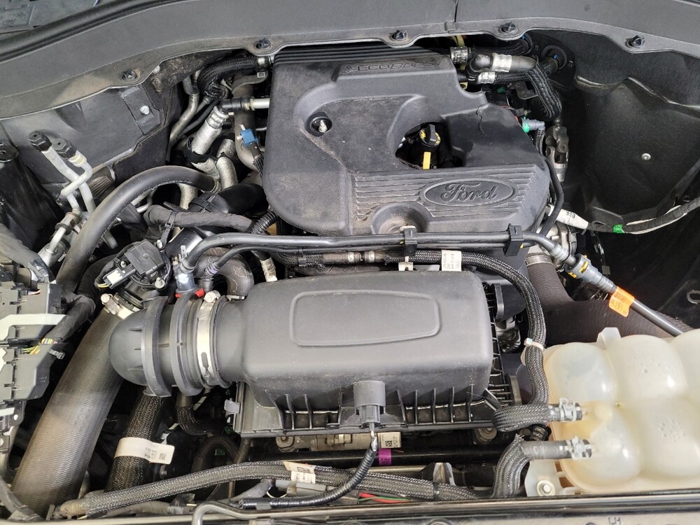 2020 Ford Explorer in Miamisburg, OH 45342 - 18075637 30