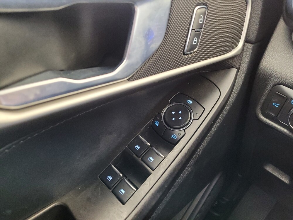 2020 Ford Explorer in Miamisburg, OH 45342 - 18075637 27