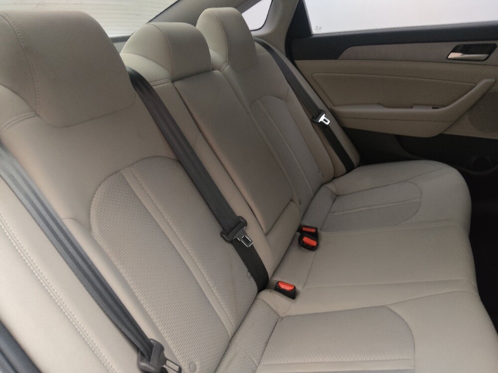 2018 Hyundai Sonata in Charleston, SC 29414 - 18075651 19