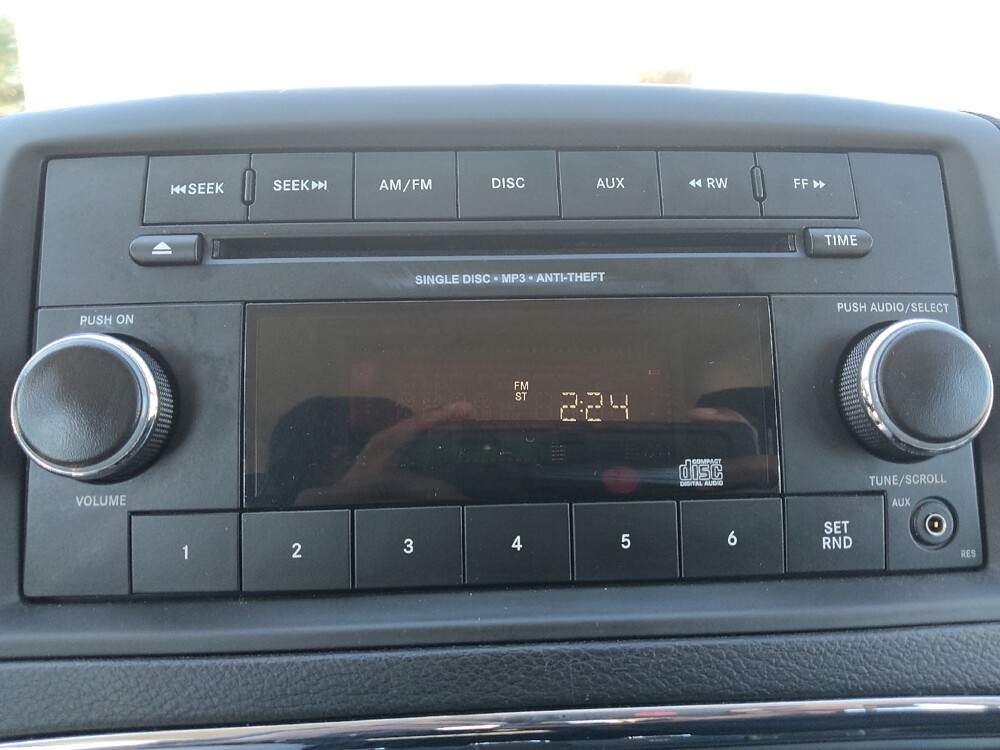 2015 Dodge Grand Caravan in Pelham, AL 35124 - 18075663 25