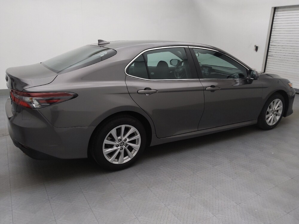 2021 Toyota Camry in Greensboro, NC 27407 - 18075692 10