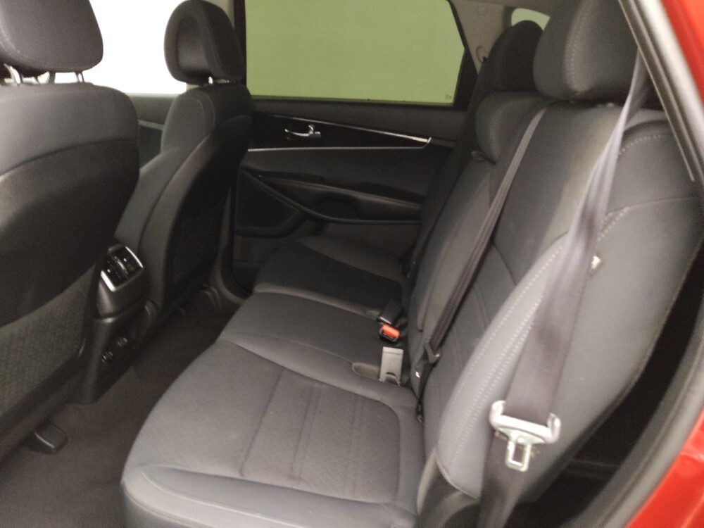 2016 Kia Sorento in Bradenton, FL 34207 - 18075701 18