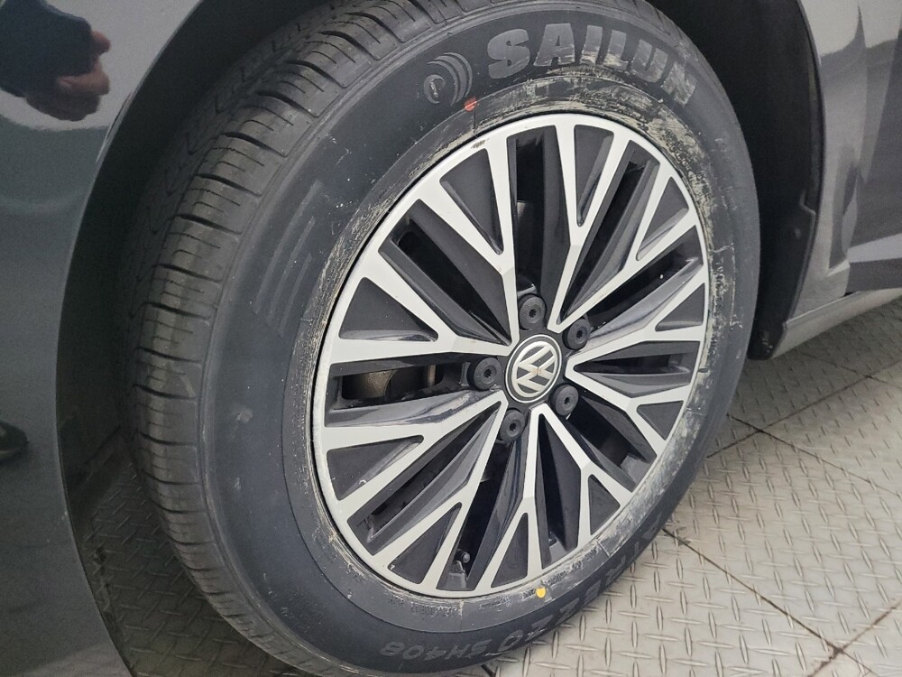 2019 Volkswagen Jetta in Mesa, AZ 85210 - 18075707 31