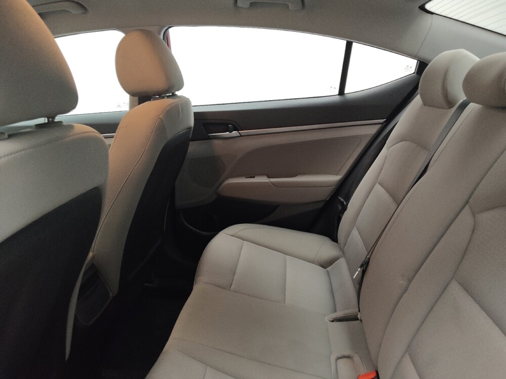 2017 Hyundai Elantra in Lombard, IL 60148 - 18075713 18