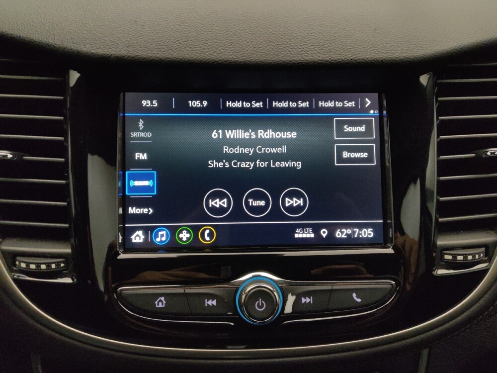 2019 Chevrolet Trax in Phoenix, AZ 85022 - 18075734 25