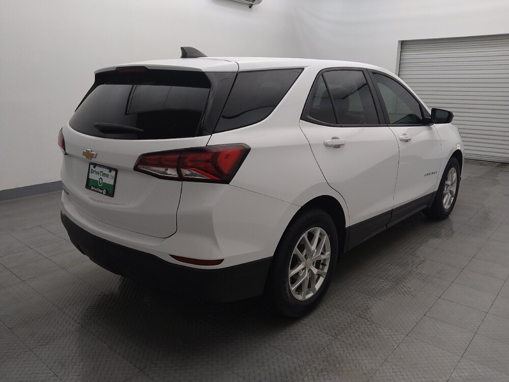 2022 Chevrolet Equinox in Live Oak, TX 78233 - 18075744 9