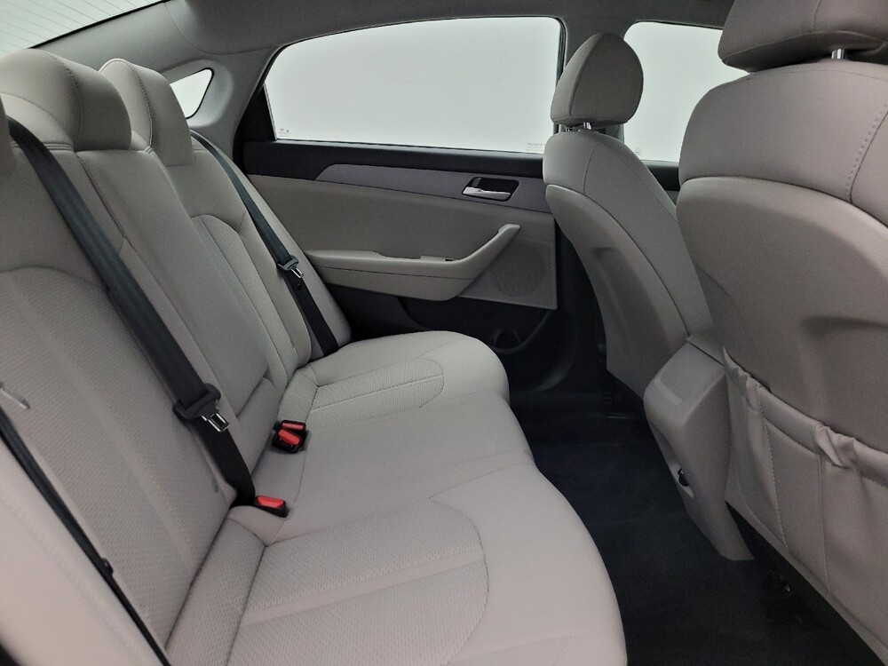 2018 Hyundai Sonata in Albuquerque, NM 87123 - 18075758 19