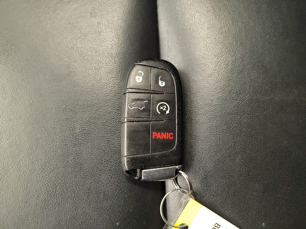 2021 Jeep Grand Cherokee in Louisville, KY 40258 - 18075787 32