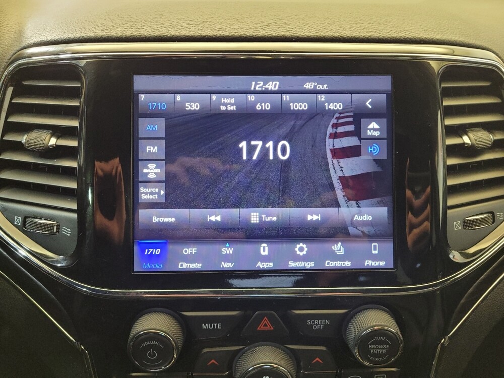 2021 Jeep Grand Cherokee in Louisville, KY 40258 - 18075787 25