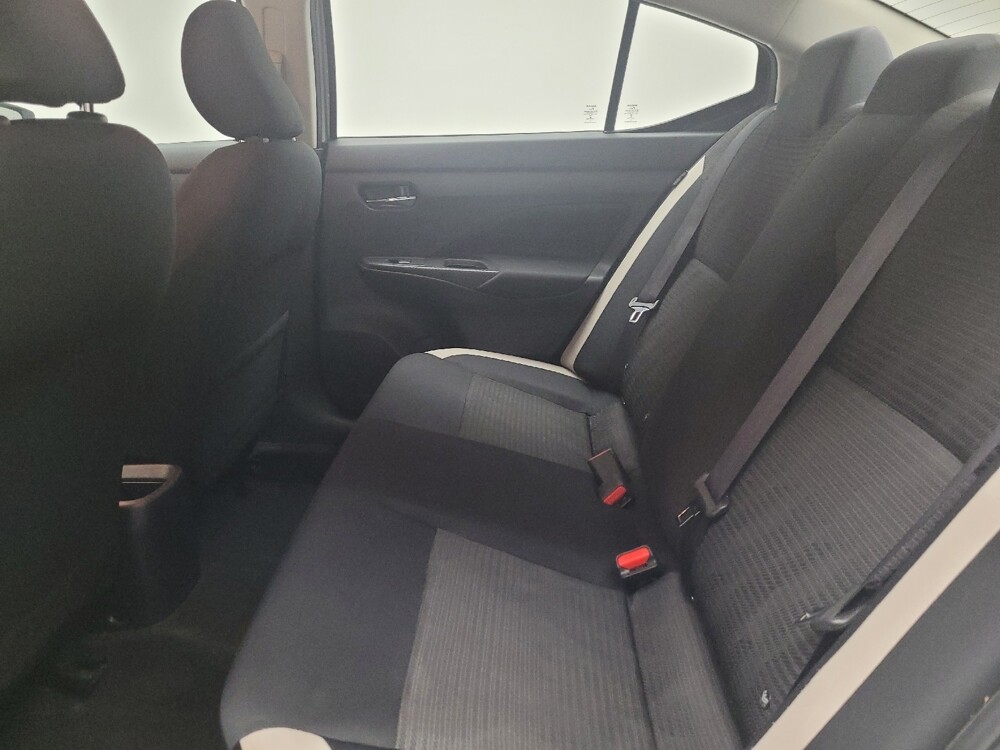 2021 Nissan Versa in Grand Rapids, MI 49508 - 18075800 18